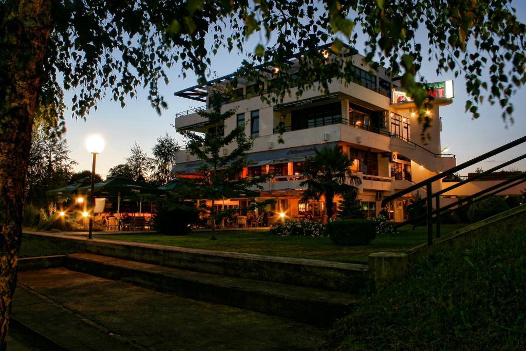 Hotel Le Pont Prijedor Exterior photo
